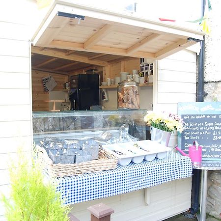 The Bull Inn West Tanfield Ripon Extérieur photo