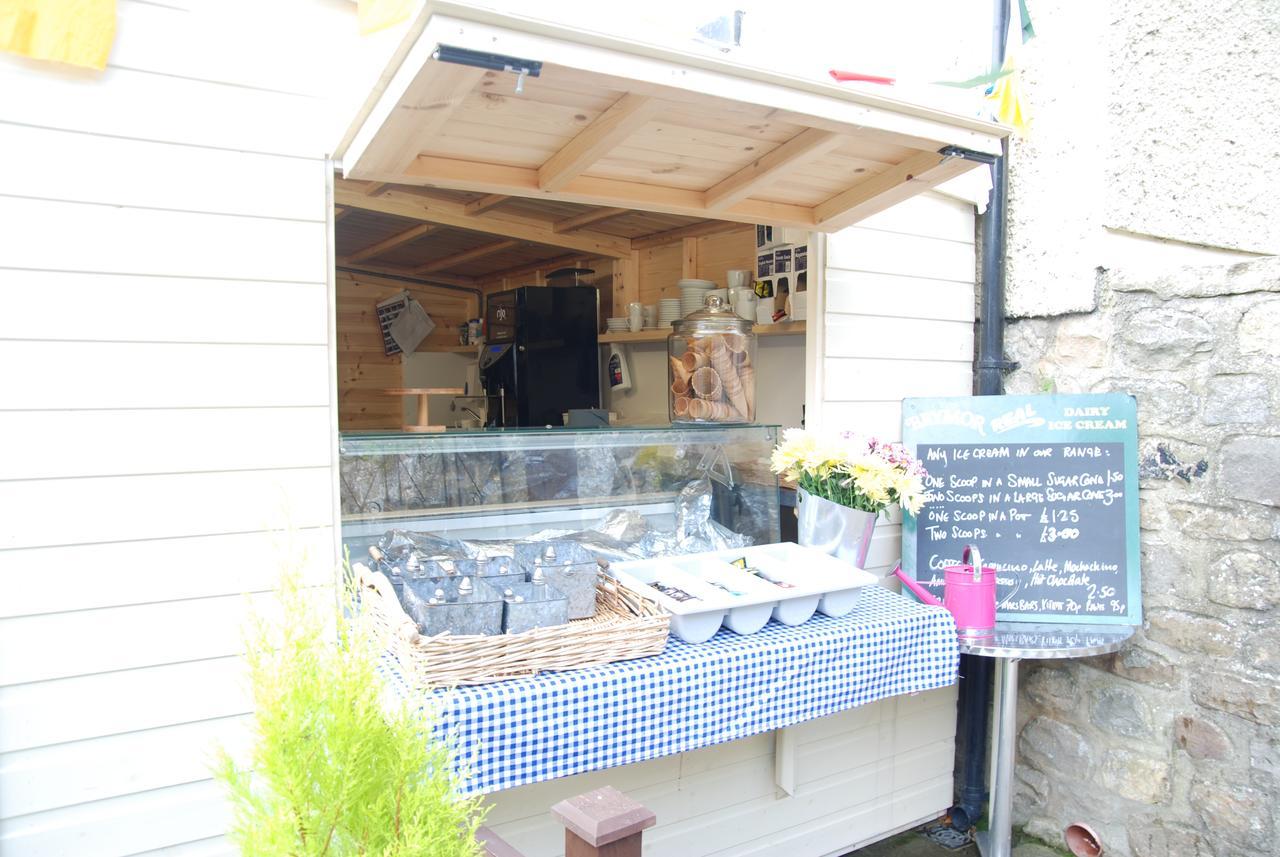 The Bull Inn West Tanfield Ripon Extérieur photo