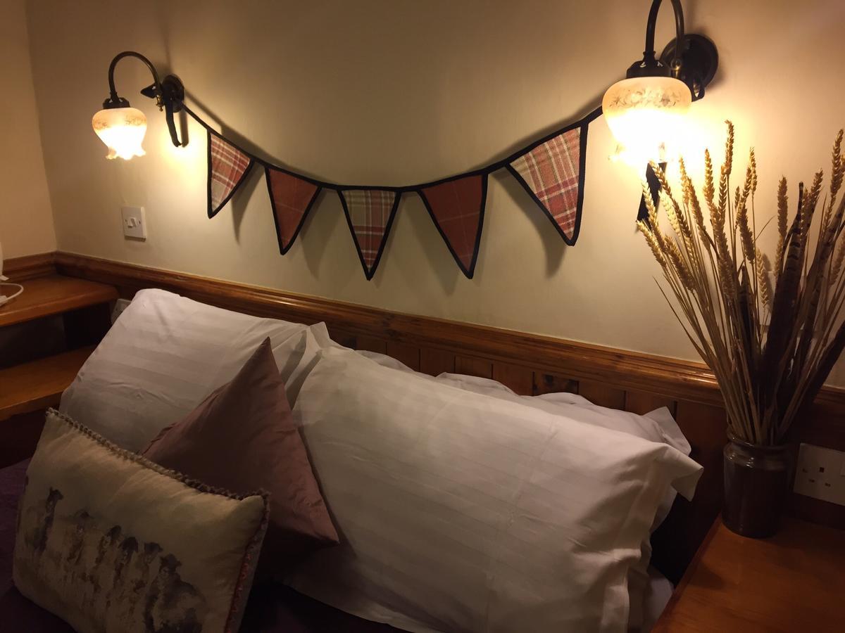 The Bull Inn West Tanfield Ripon Extérieur photo