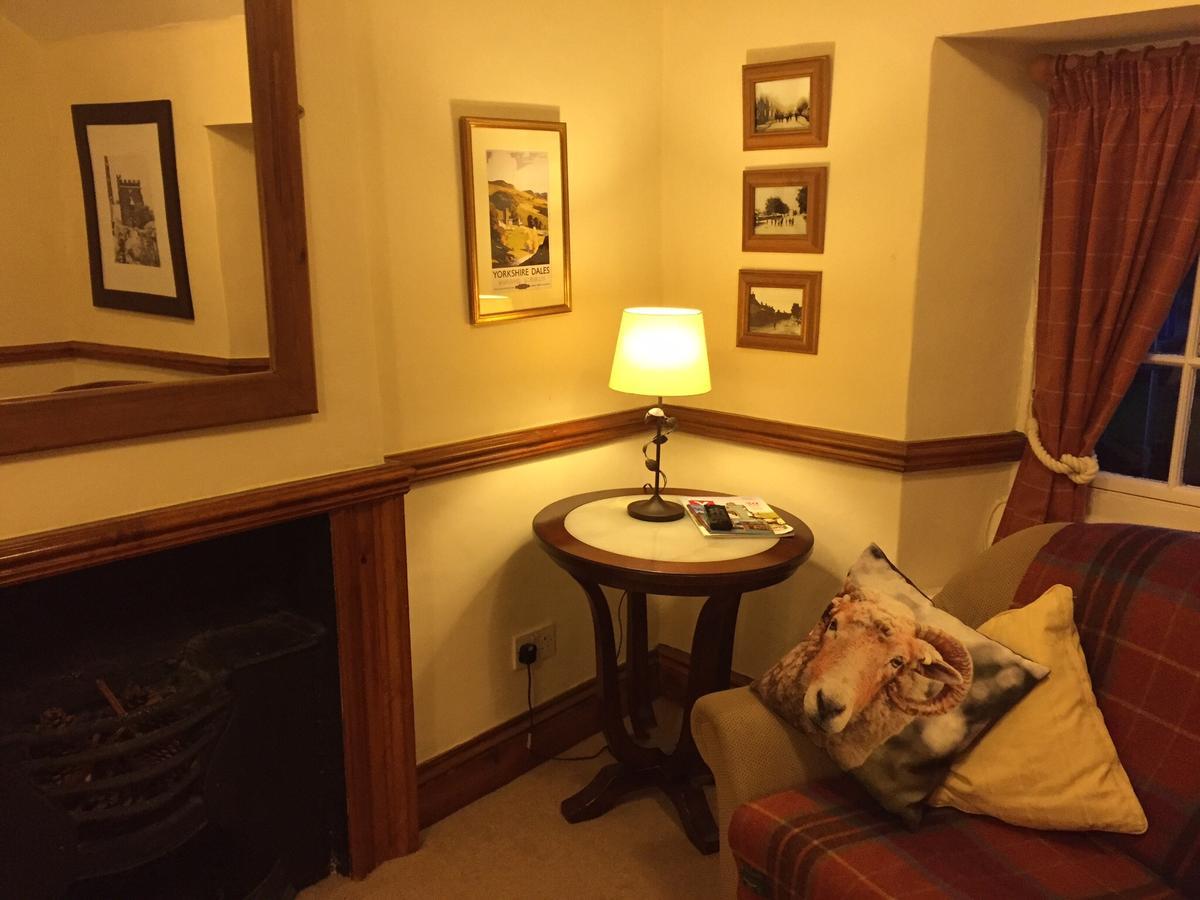 The Bull Inn West Tanfield Ripon Extérieur photo